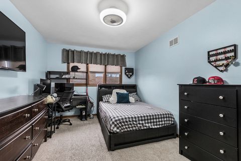 Tiny photo for 17807 Linden Drive, Tinley Park, IL 60487 (MLS # 12579873)