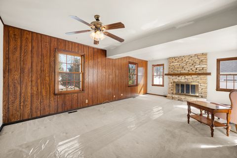 Tiny photo for 505 Mosedale Street, St. Charles, IL 60174 (MLS # 12596359)