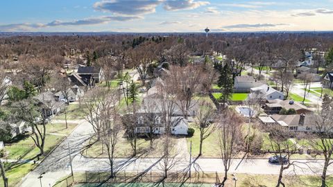 Tiny photo for 505 Mosedale Street, St. Charles, IL 60174 (MLS # 12596359)