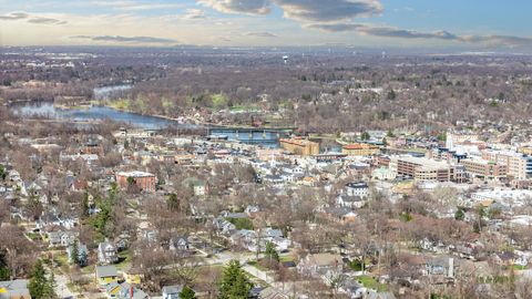 Tiny photo for 505 Mosedale Street, St. Charles, IL 60174 (MLS # 12596359)