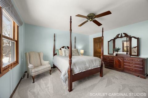 Tiny photo for 307 Leeds Court, Naperville, IL 60565 (MLS # 12557776)