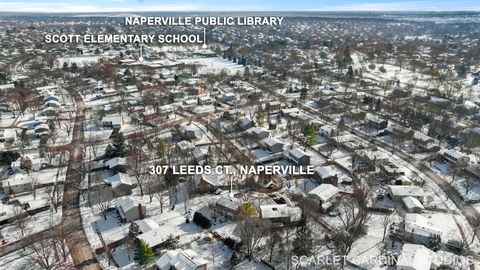 Tiny photo for 307 Leeds Court, Naperville, IL 60565 (MLS # 12557776)