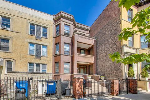 718 W Cornelia Avenue Chicago IL 60657