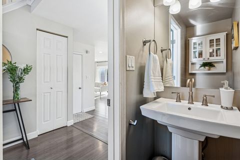 Tiny photo for 5229 Beechwood Avenue, Gurnee, IL 60031 (MLS # 12518441)