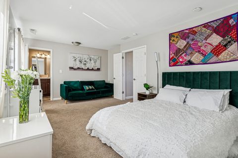 Tiny photo for 5229 Beechwood Avenue, Gurnee, IL 60031 (MLS # 12518441)