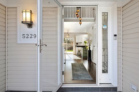 Tiny photo for 5229 Beechwood Avenue, Gurnee, IL 60031 (MLS # 12518441)