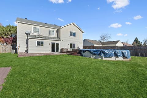 Tiny photo for 5229 Beechwood Avenue, Gurnee, IL 60031 (MLS # 12518441)