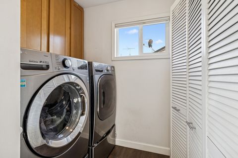 Tiny photo for 5229 Beechwood Avenue, Gurnee, IL 60031 (MLS # 12518441)