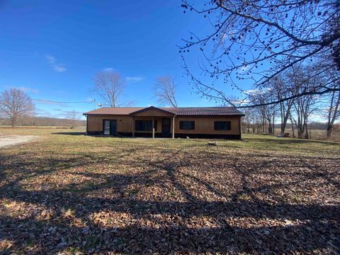 Tiny photo for 7038 Robin Roads, DuBois, IL 62831 (MLS # 100000475)