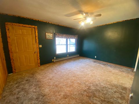 Tiny photo for 7038 Robin Roads, DuBois, IL 62831 (MLS # 100000475)