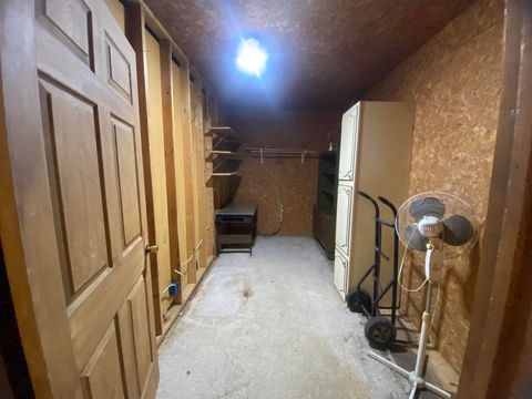 Tiny photo for 7038 Robin Roads, DuBois, IL 62831 (MLS # 100000475)