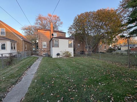 Tiny photo for 10050 S Green Street, Chicago, IL 60643 (MLS # 12517719)