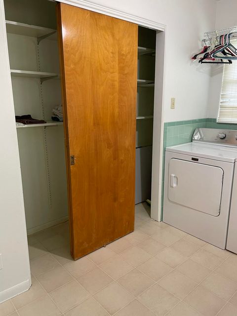 Tiny photo for 1020 N 18th Street, Mt Vernon, IL 62864 (MLS # 12605599)