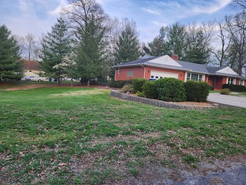 Tiny photo for 1020 N 18th Street, Mt Vernon, IL 62864 (MLS # 12605599)