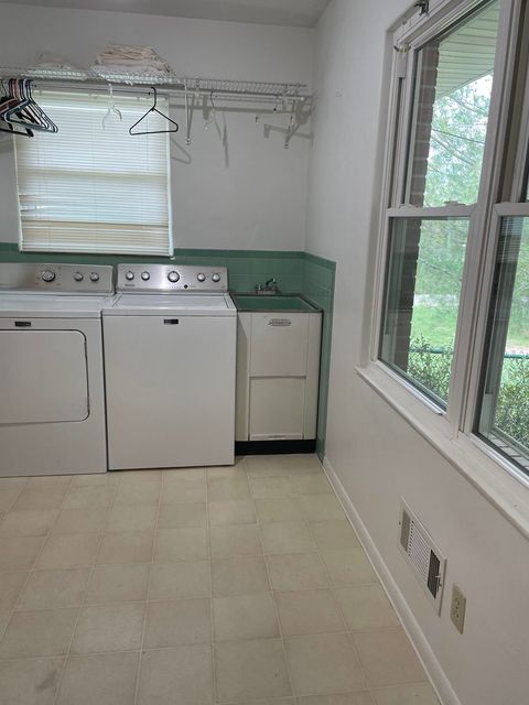 Tiny photo for 1020 N 18th Street, Mt Vernon, IL 62864 (MLS # 12605599)