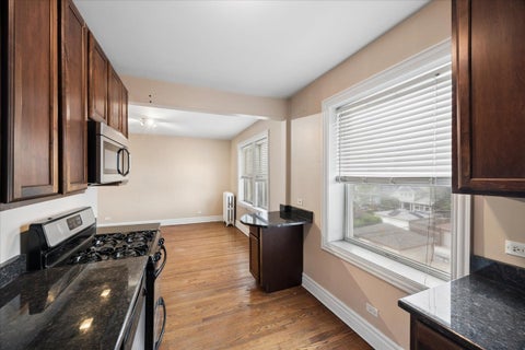 Tiny photo for 838 S Scoville Avenue #3, Oak Park, IL 60304 (MLS # 12652372)