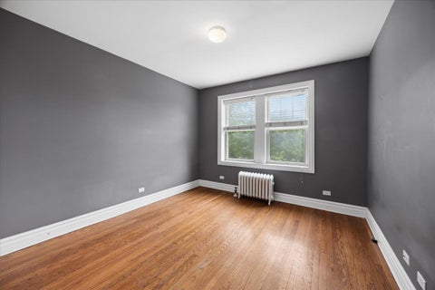 Tiny photo for 838 S Scoville Avenue #3, Oak Park, IL 60304 (MLS # 12652372)
