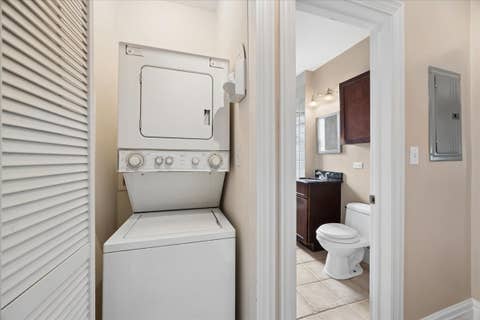 Tiny photo for 838 S Scoville Avenue #3, Oak Park, IL 60304 (MLS # 12652372)