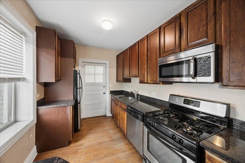 Tiny photo for 838 S Scoville Avenue #3, Oak Park, IL 60304 (MLS # 12652372)