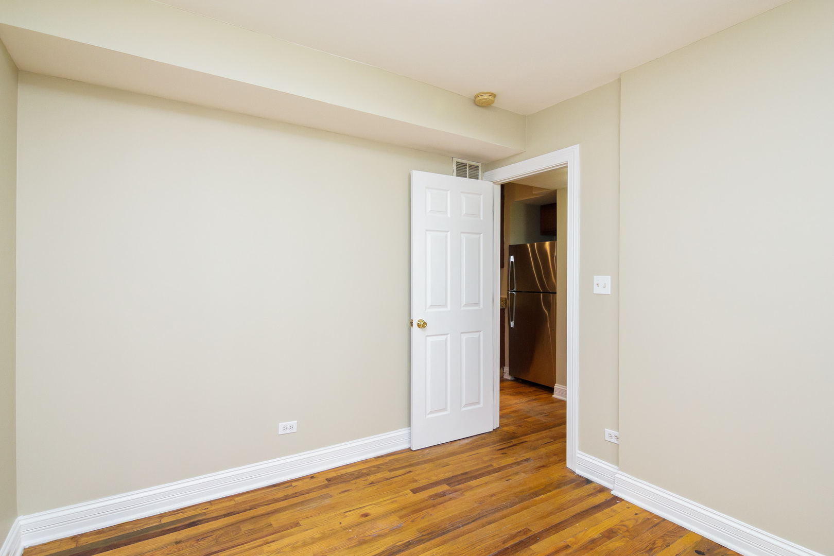 1638 W Greenleaf Avenue 3N