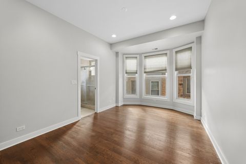 Tiny photo for 812 North Boulevard #201, Oak Park, IL 60302 (MLS # 12580017)