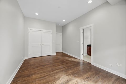 Tiny photo for 812 North Boulevard #201, Oak Park, IL 60302 (MLS # 12580017)