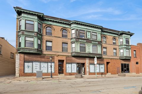 Photo of 812 North Boulevard #201, Oak Park, IL 60302 (MLS # 12580017)