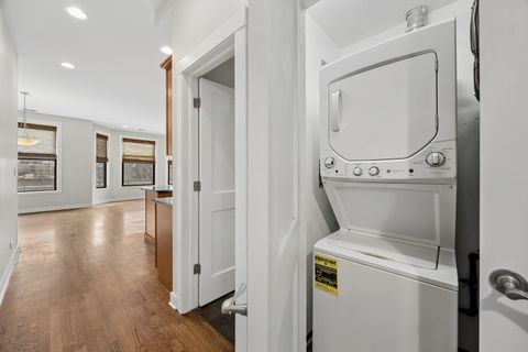 Tiny photo for 812 North Boulevard #201, Oak Park, IL 60302 (MLS # 12580017)