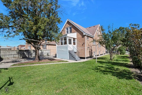 Tiny photo for 5540 S Merrimac Avenue, Chicago, IL 60638 (MLS # 12773526)