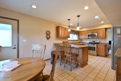 Tiny photo for 37W208 Olwin Drive, Elgin, IL 60124 (MLS # 12606860)