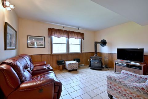 Tiny photo for 37W208 Olwin Drive, Elgin, IL 60124 (MLS # 12606860)