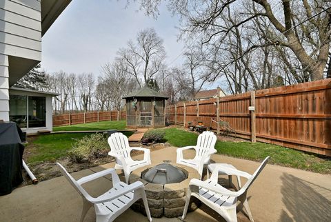 Tiny photo for 37W208 Olwin Drive, Elgin, IL 60124 (MLS # 12606860)