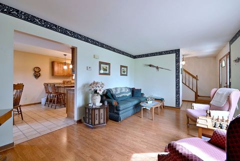 Tiny photo for 37W208 Olwin Drive, Elgin, IL 60124 (MLS # 12606860)