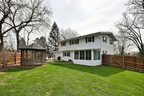 Tiny photo for 37W208 Olwin Drive, Elgin, IL 60124 (MLS # 12606860)