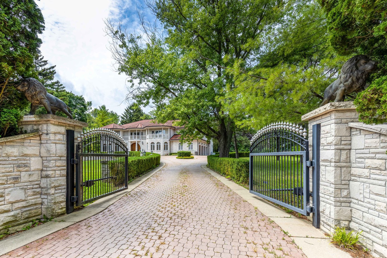 1020 Evergreen Drive