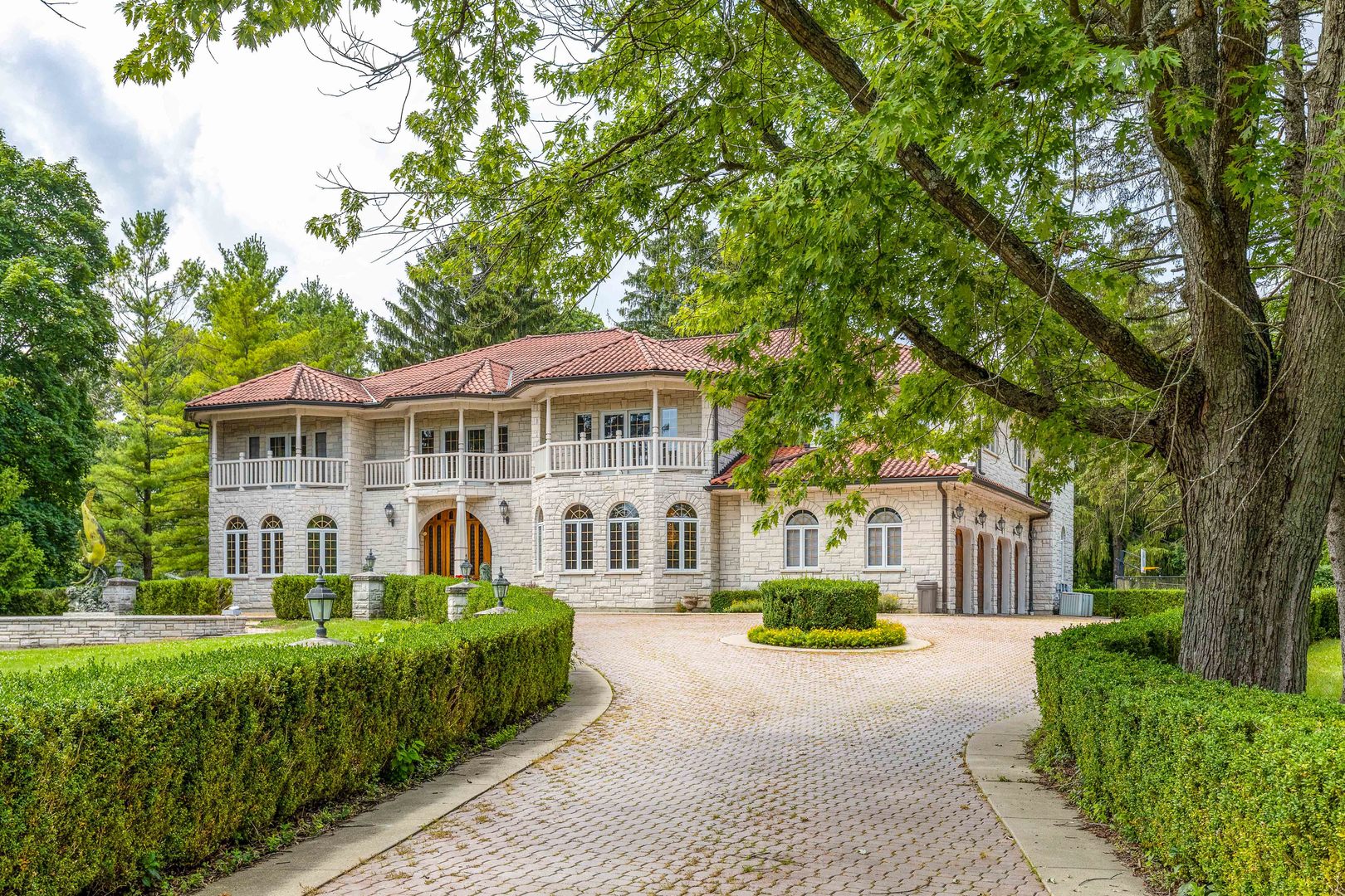 1020 Evergreen Drive