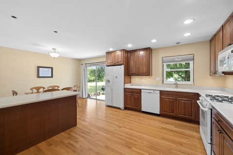 Tiny photo for 4415 Yender Avenue, Lisle, IL 60532 (MLS # 12705103)
