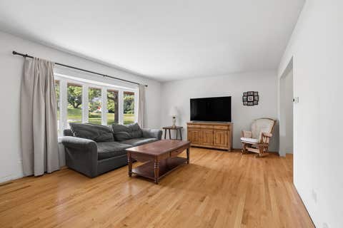 Tiny photo for 4415 Yender Avenue, Lisle, IL 60532 (MLS # 12705103)
