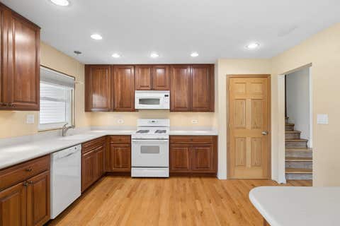 Tiny photo for 4415 Yender Avenue, Lisle, IL 60532 (MLS # 12705103)
