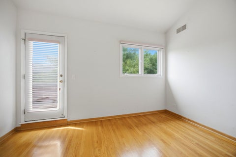 Tiny photo for 1433 S Prairie Avenue #H, Chicago, IL 60605 (MLS # 12764747)