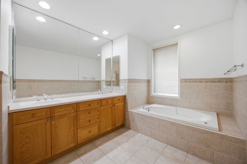 Tiny photo for 1433 S Prairie Avenue #H, Chicago, IL 60605 (MLS # 12764747)
