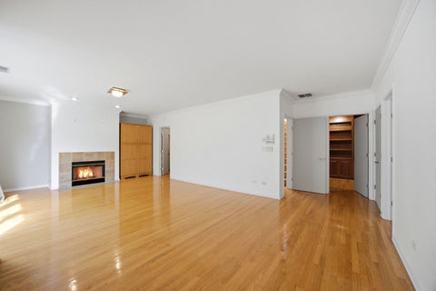 Tiny photo for 1433 S Prairie Avenue #H, Chicago, IL 60605 (MLS # 12764747)
