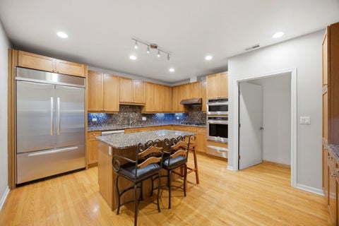 Tiny photo for 1433 S Prairie Avenue #H, Chicago, IL 60605 (MLS # 12764747)