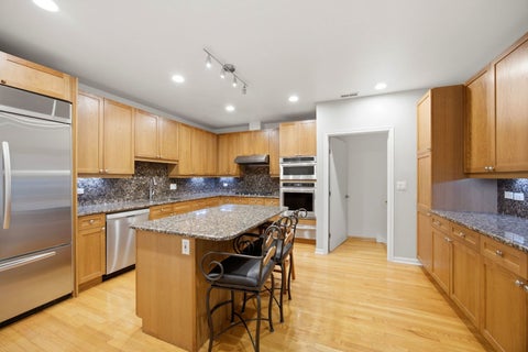 Tiny photo for 1433 S Prairie Avenue #H, Chicago, IL 60605 (MLS # 12764747)