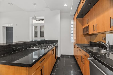 Tiny photo for 1207 E 44th Place, Chicago, IL 60653 (MLS # 12627250)