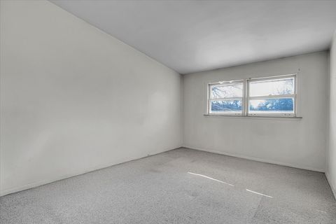 Tiny photo for 6735 N Lawndale Avenue, Lincolnwood, IL 60712 (MLS # 12568195)