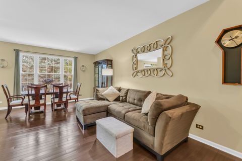 Tiny photo for 414 Bay Tree Circle, Vernon Hills, IL 60061 (MLS # 12554679)
