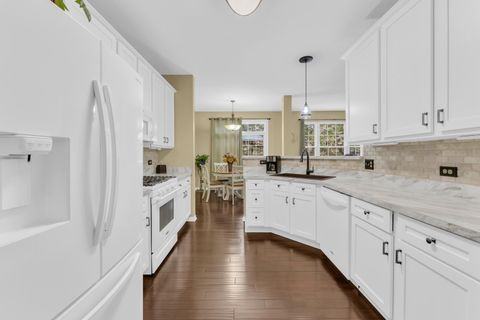 Tiny photo for 414 Bay Tree Circle, Vernon Hills, IL 60061 (MLS # 12554679)