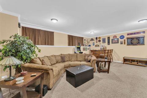 Tiny photo for 414 Bay Tree Circle, Vernon Hills, IL 60061 (MLS # 12554679)