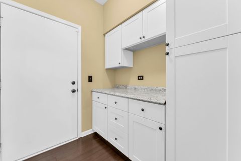 Tiny photo for 414 Bay Tree Circle, Vernon Hills, IL 60061 (MLS # 12554679)